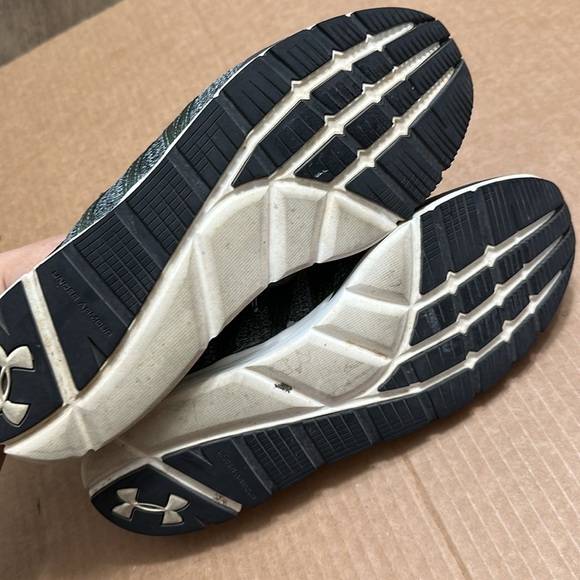 Under Armour Women’s Charged All Around Neutral Size 9.5 Green Grey Sneakers - Picture 4 of 11